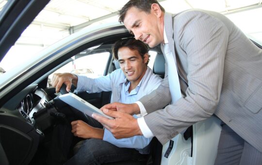 The Importance of F&I Courses for Dealerships